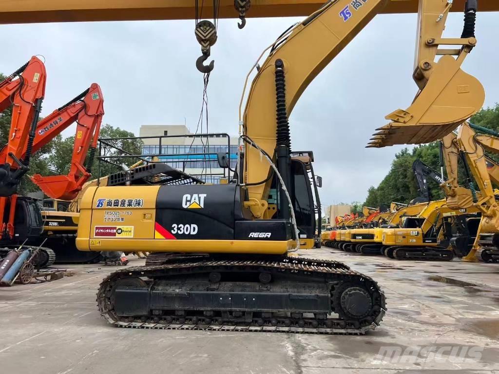 CAT 330D2 Vikšriniai ekskavatoriai
