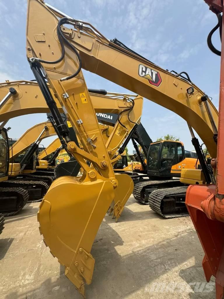 CAT 323GC Vikšriniai ekskavatoriai