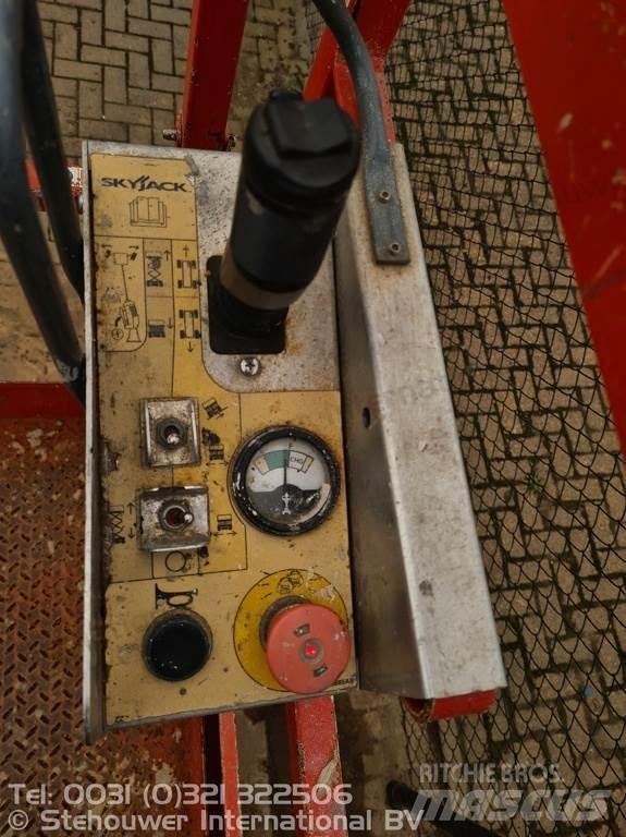 SkyJack SJ4632 Žirkliniai keltuvai