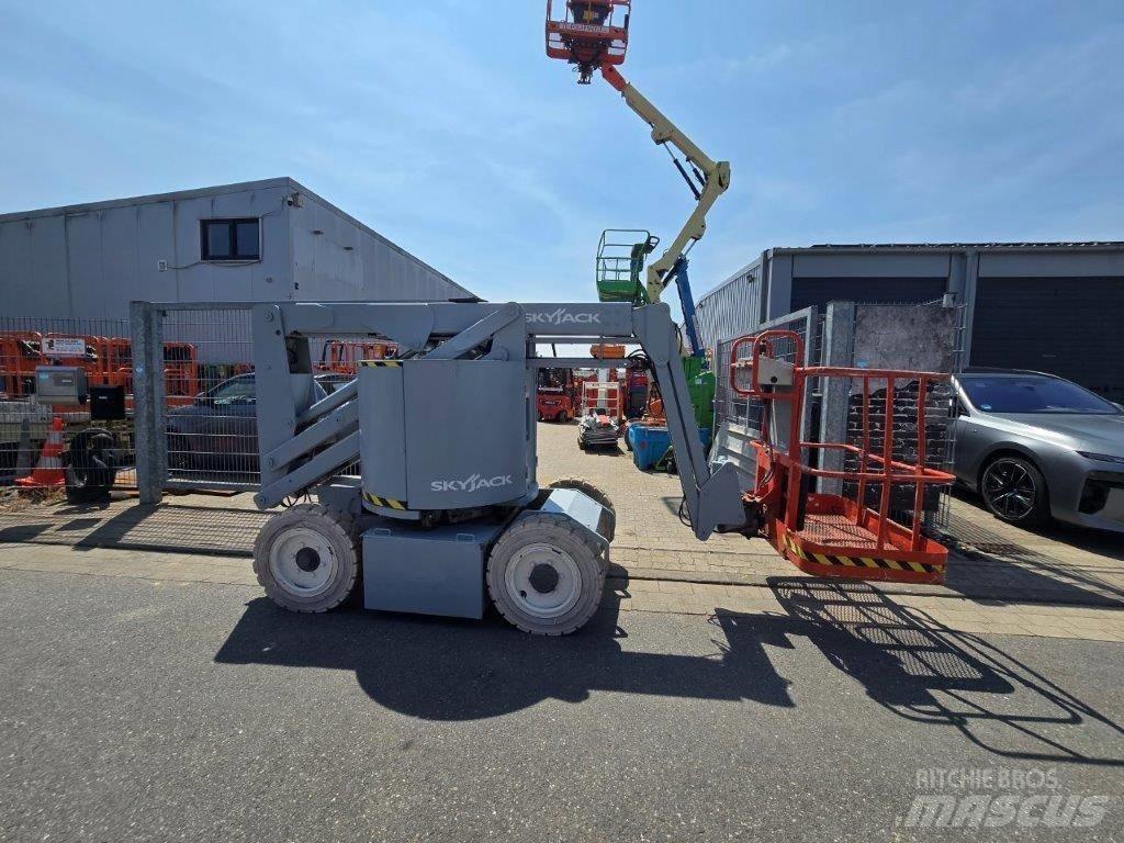 SkyJack SJKB 33 N Alkūniniai keltuvai