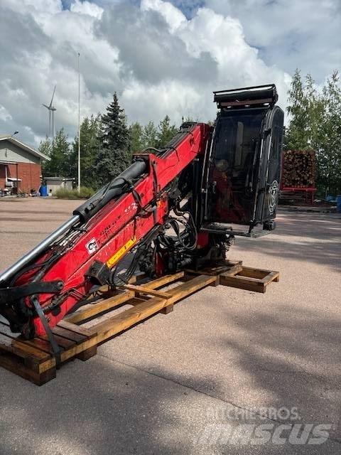 Loglift F118ST9.6 Medienos kranai