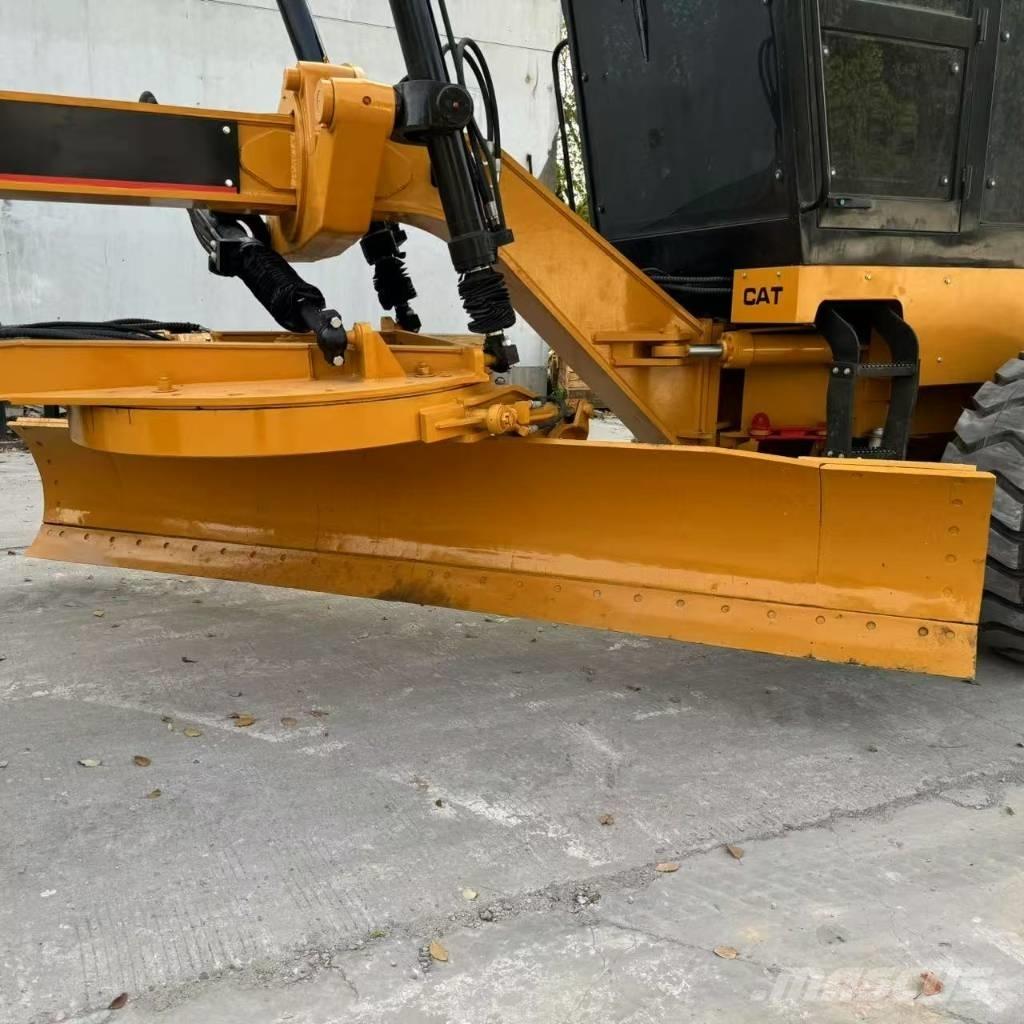 CAT 140G Greideriai