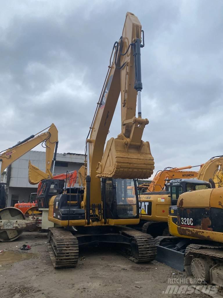 CAT 326 D2L Vikšriniai ekskavatoriai