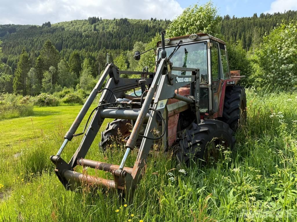 Massey Ferguson 675 Traktoriai
