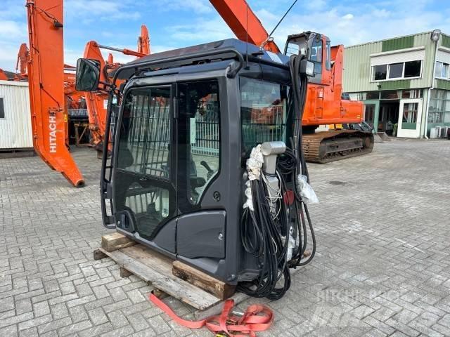 Hitachi ZX-LC-5B Kabinos ir interjeras