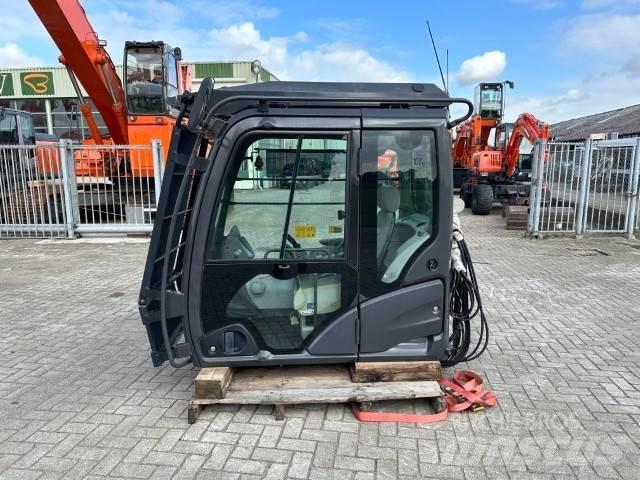 Hitachi ZX-LC-5B Kabinos ir interjeras