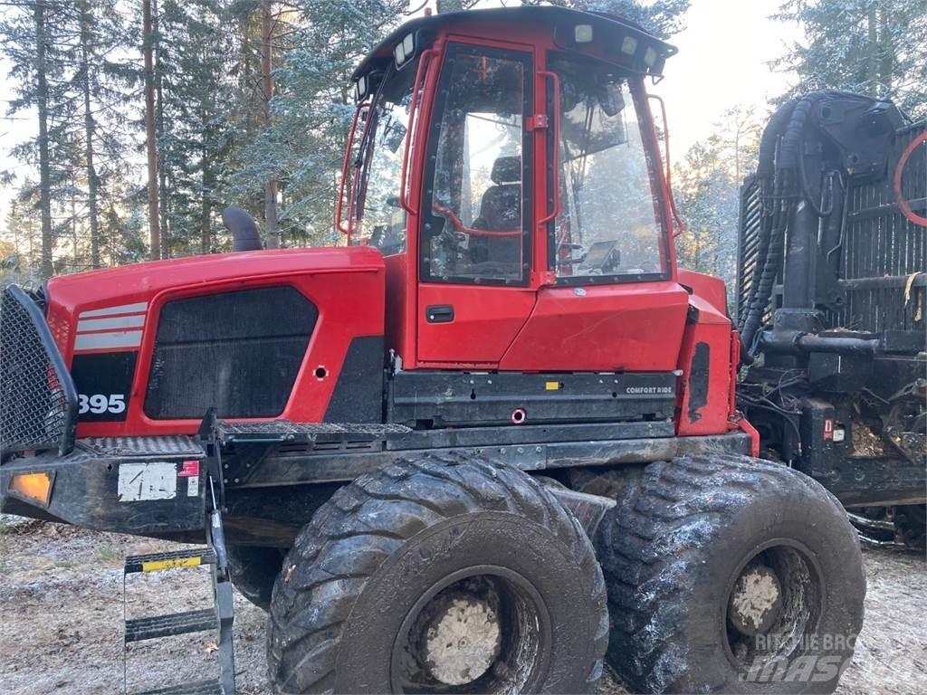 Komatsu 895 Naudoti miškovežiai (Forvarderiai)