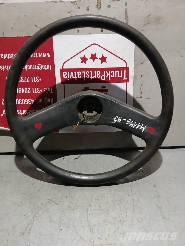 MAN TGS    81464306008 Kabinos ir salonai