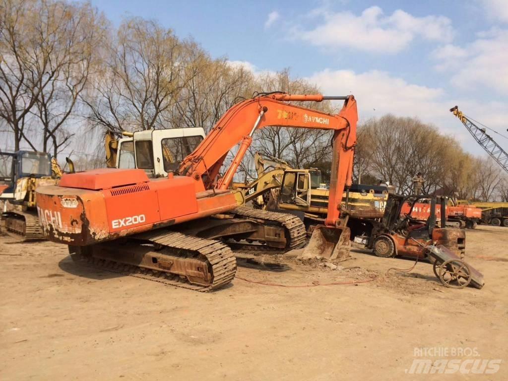 Hitachi EX 200-1 Vikšriniai ekskavatoriai