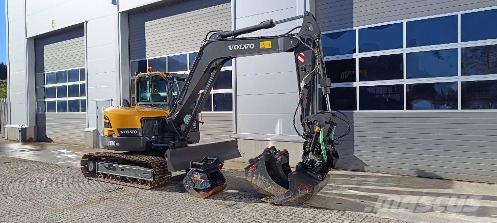 Volvo ECR88D Vidutinės galios ekskavatoriai 7-12 t