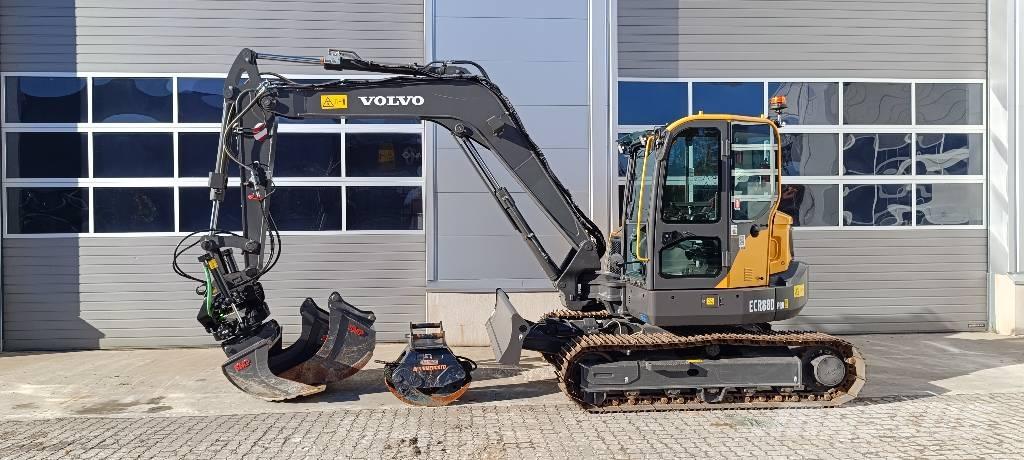 Volvo ECR88D Vidutinės galios ekskavatoriai 7-12 t
