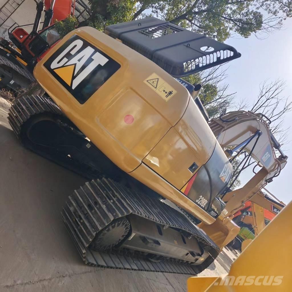 CAT 320 D L Vikšriniai ekskavatoriai