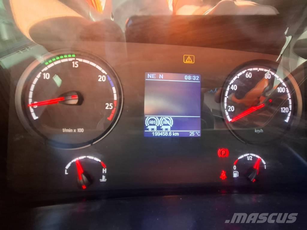 Scania 410 Statyba - Kita