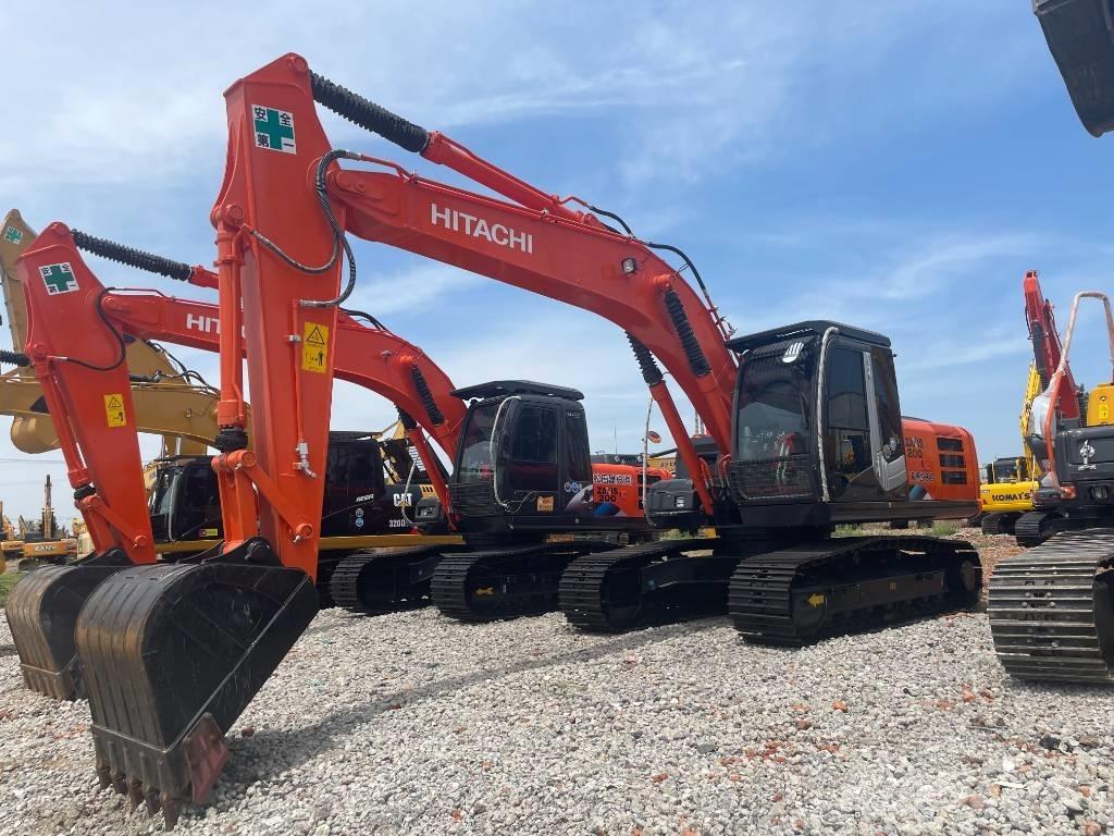 Hitachi ZX 200 Vikšriniai ekskavatoriai