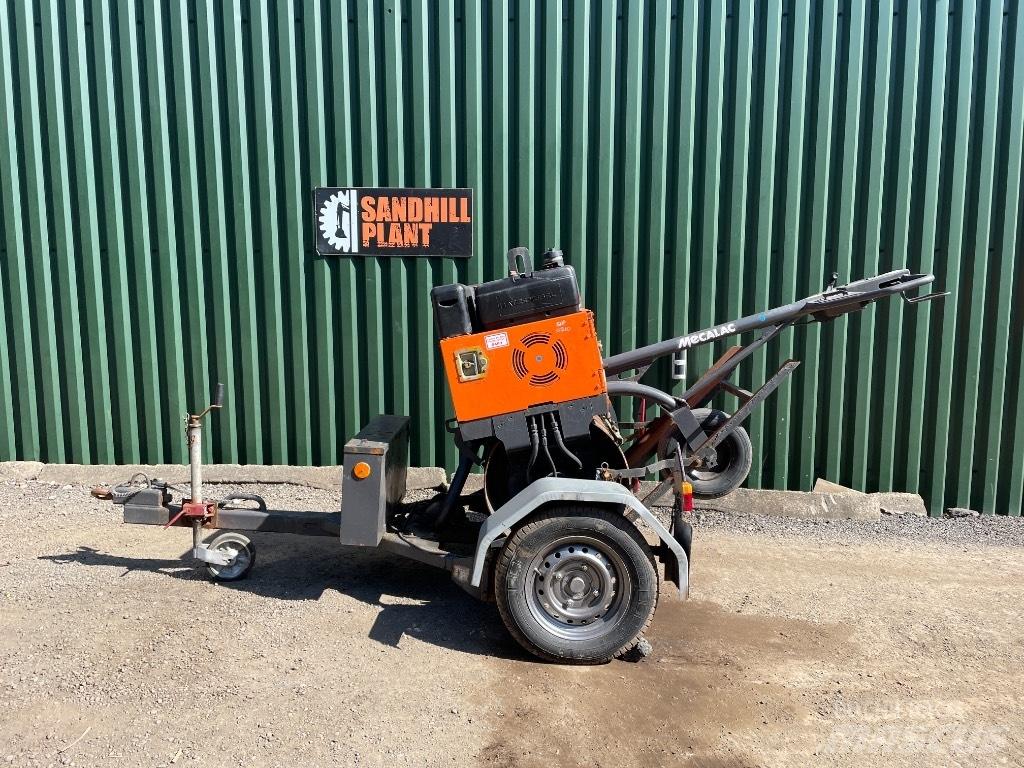 Mecalac MBR 71 Vieno būgno volai