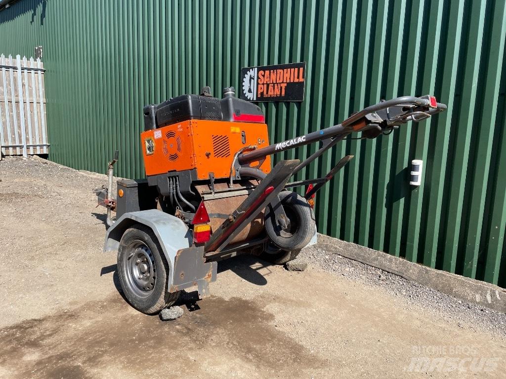 Mecalac MBR 71 Vieno būgno volai