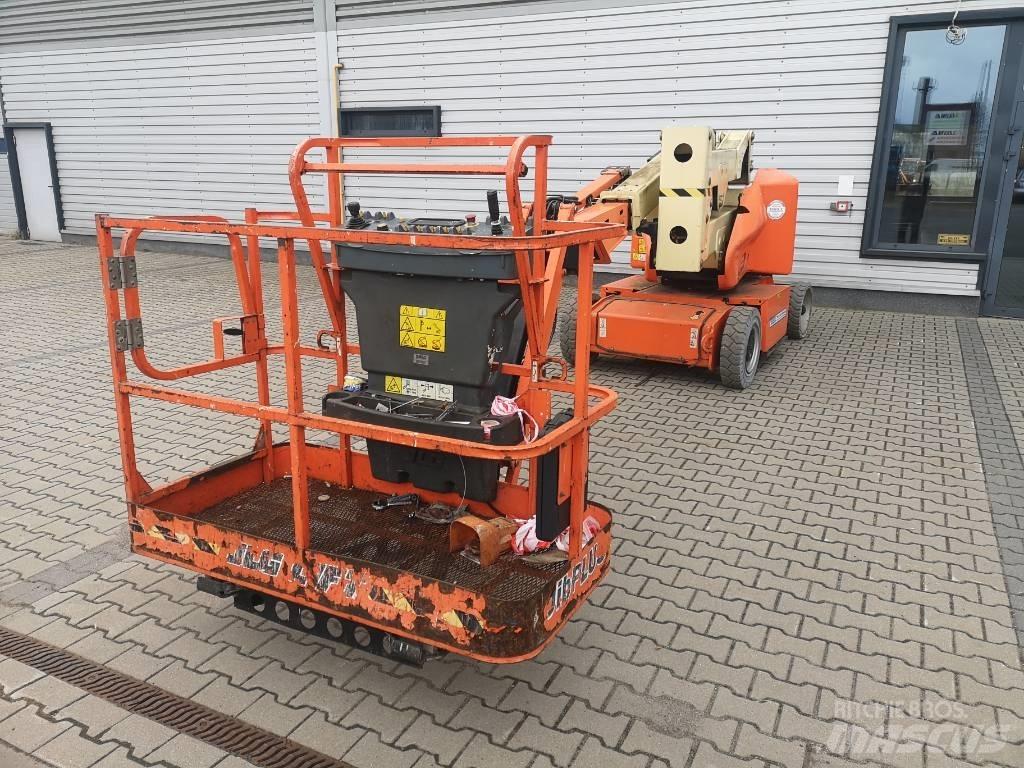 JLG E 400 AJPN Alkūniniai keltuvai