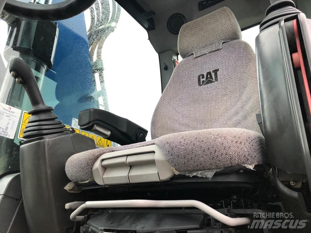 CAT M318F Ratiniai ekskavatoriai