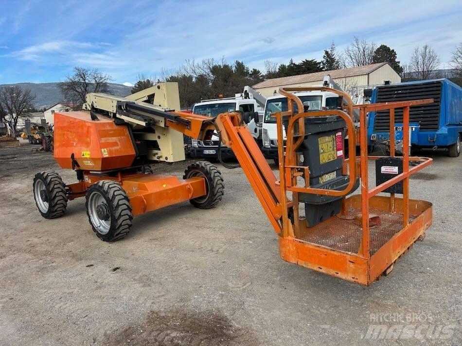 JLG 340 AJ Alkūniniai keltuvai