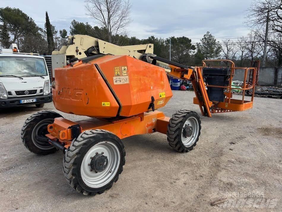 JLG 340 AJ Alkūniniai keltuvai