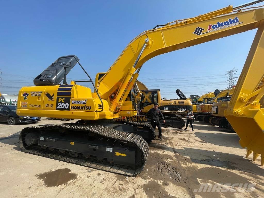 Komatsu PC 200-8 Vikšriniai ekskavatoriai