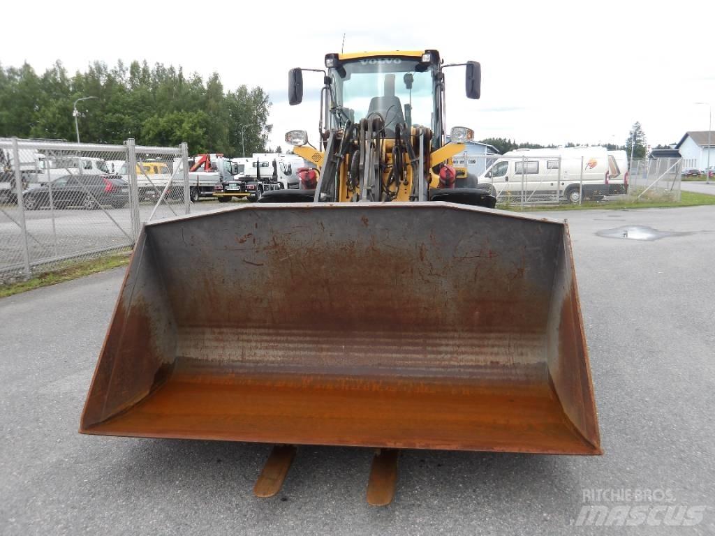 Volvo L 50 G Naudoti ratiniai krautuvai