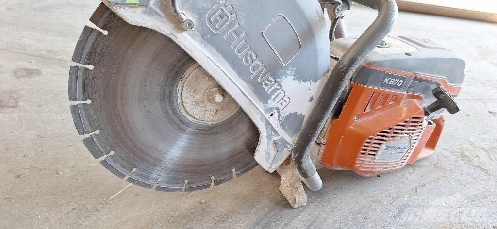Husqvarna K970 II 16" Statyba - Kita