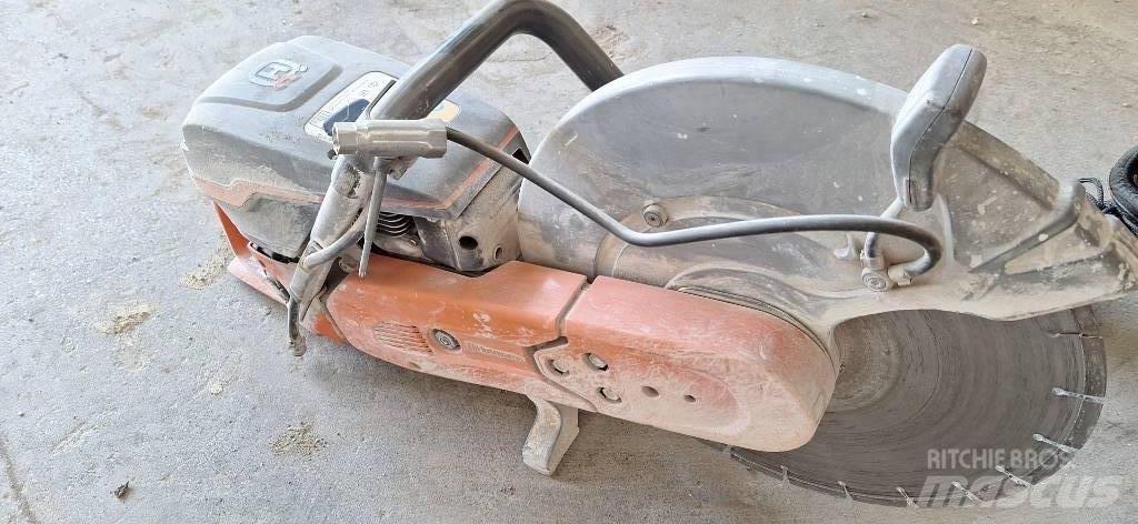 Husqvarna K970 II 16" Statyba - Kita