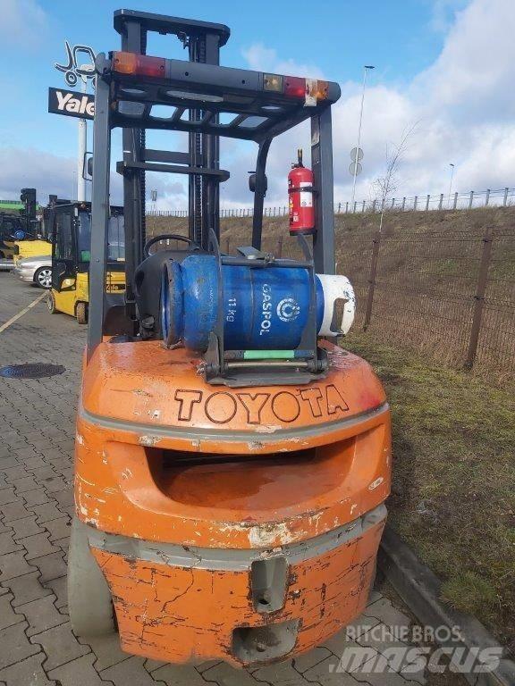 Toyota 7FG35 LPG (dujiniai) krautuvai
