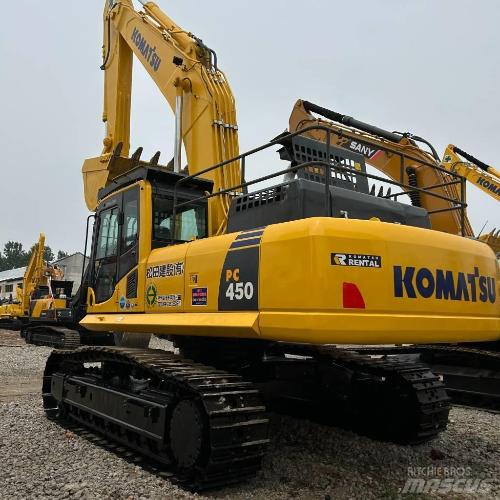 Komatsu 450 Vikšriniai ekskavatoriai