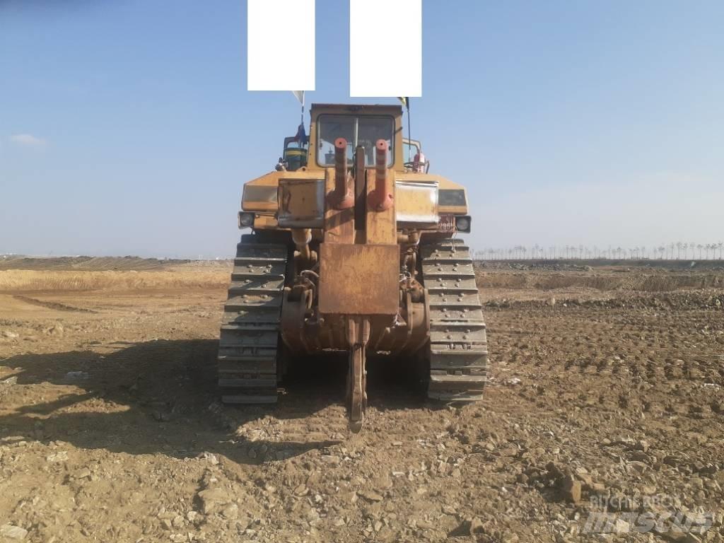 CAT D 9 N Vikšriniai buldozeriai