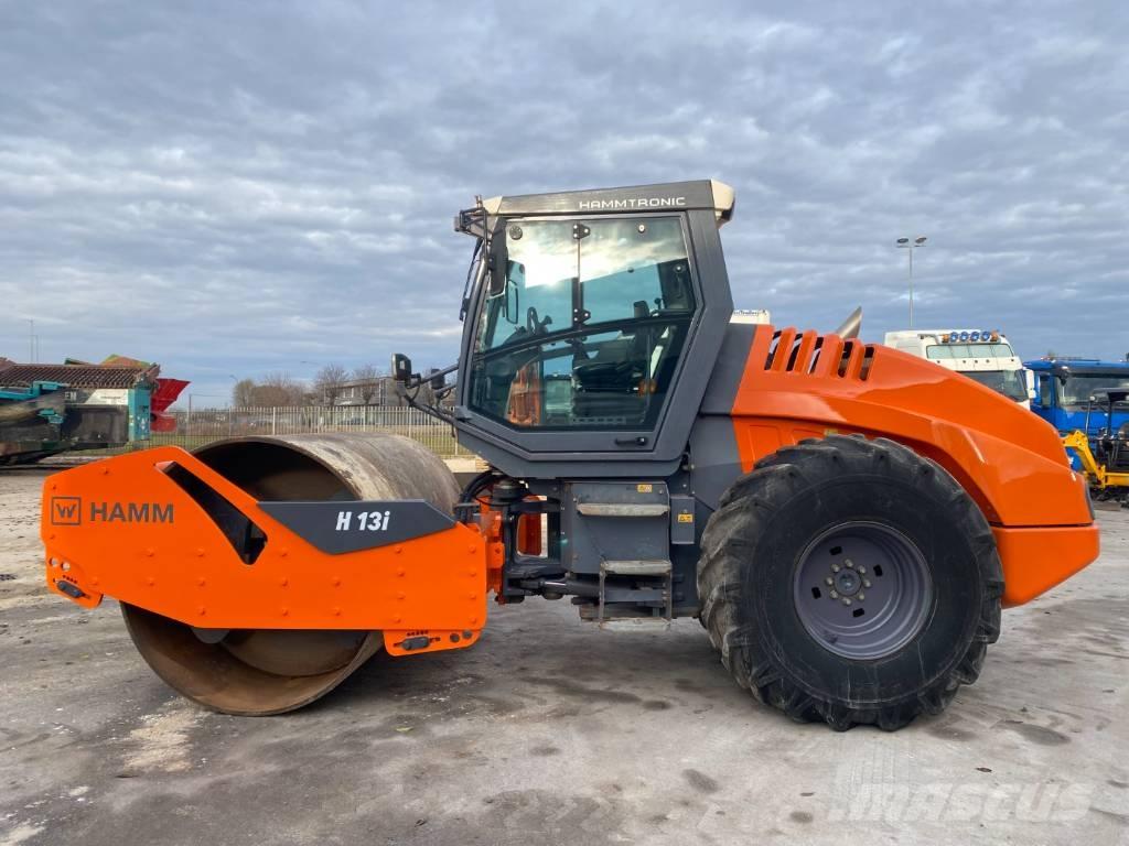 Hamm H13 i Vieno būgno volai