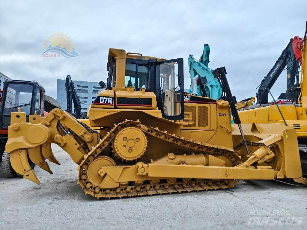 CAT D 7 R Greideriai