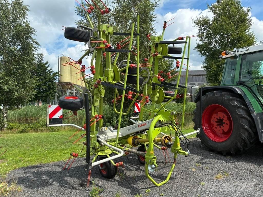 CLAAS Volto 900 Šieno grėbliai ir vartytuvai