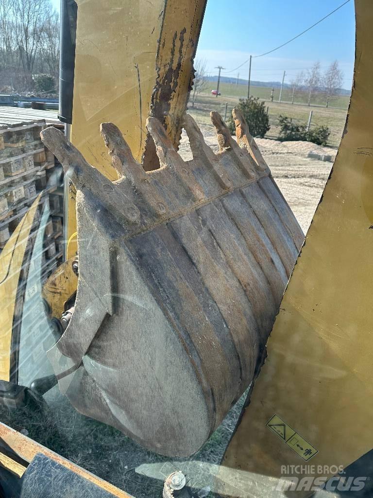 CAT 442E Ekskavatoriniai krautuvai