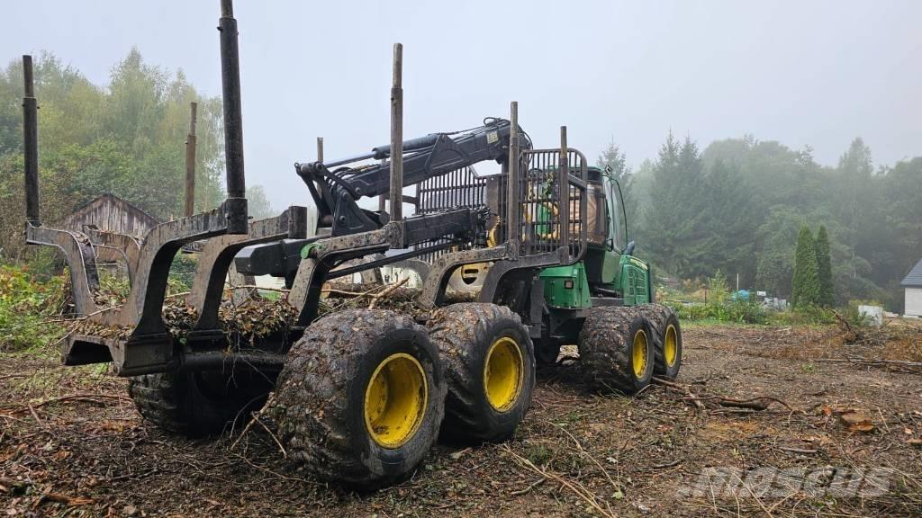 John Deere 1110 E Naudoti miškovežiai (Forvarderiai)