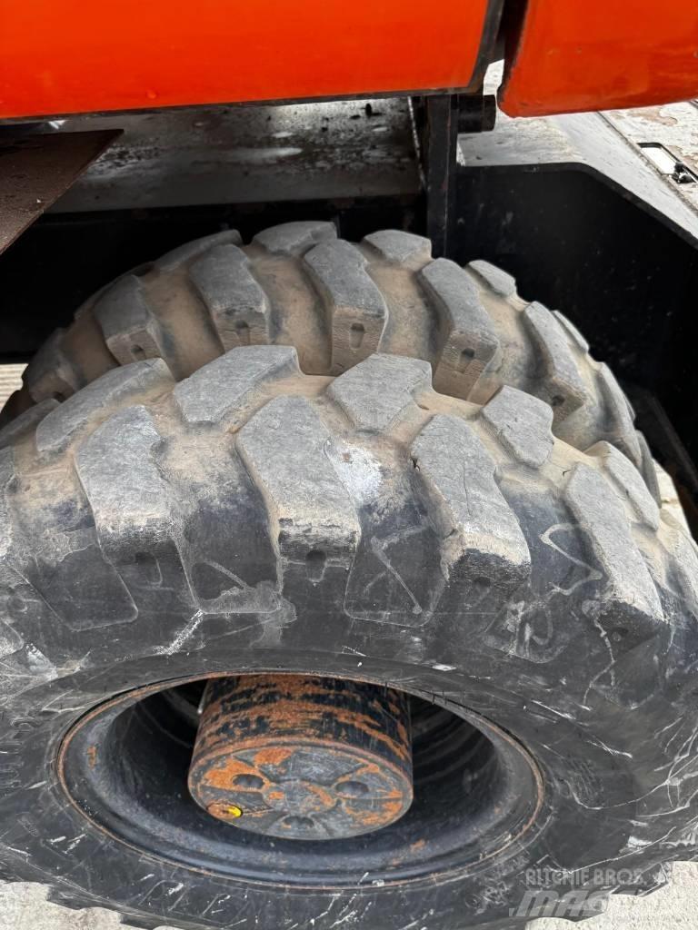 Hitachi ZX 145 W-6 Ratiniai ekskavatoriai