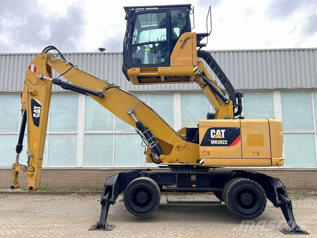 CAT MH3022  2015   CE Atliekų / pramoniniai krautuvai