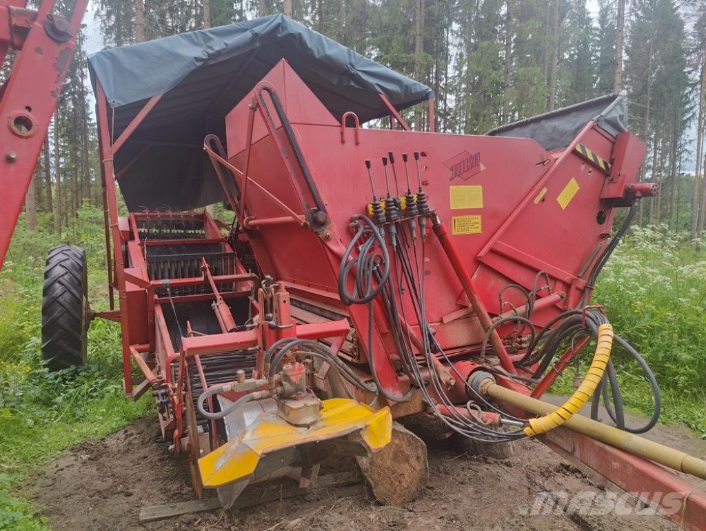Juko Supermat Bulvių kombainai ir ekskavatoriai