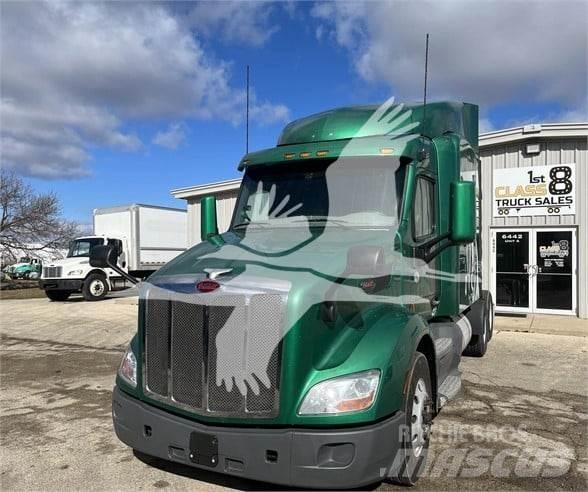 Peterbilt 579 Naudoti vilkikai