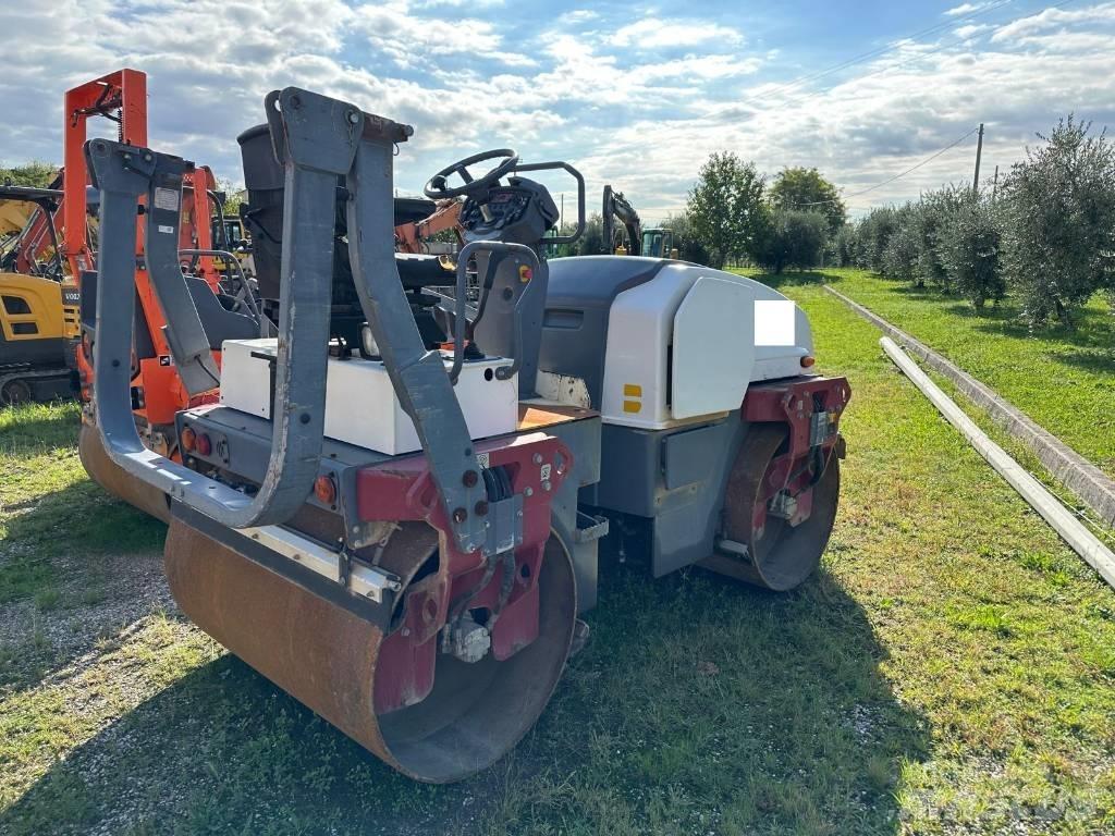 Dynapac CC 1300 Porinių būgnų volai