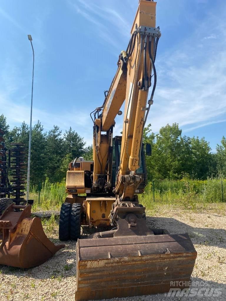 CASE WX 170 Ratiniai ekskavatoriai