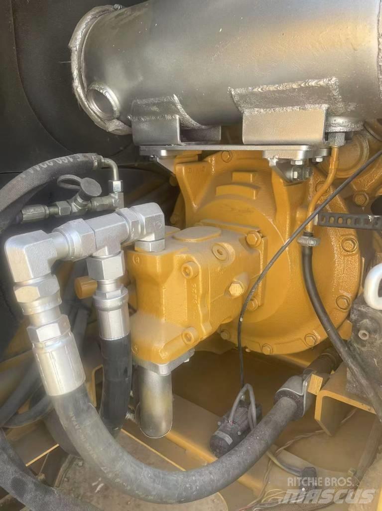 CAT 308 E2 Vikšriniai ekskavatoriai