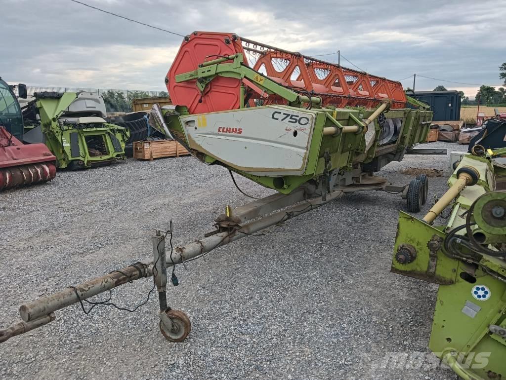 CLAAS C 750 Derliaus nuėmimo kombainų galvos