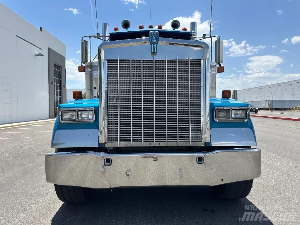 Kenworth W 900 Naudoti vilkikai