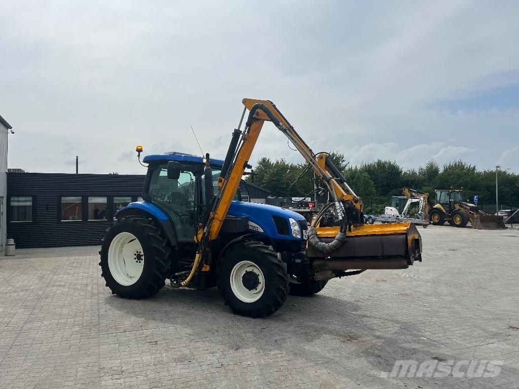 New Holland TS 115 A Traktoriai