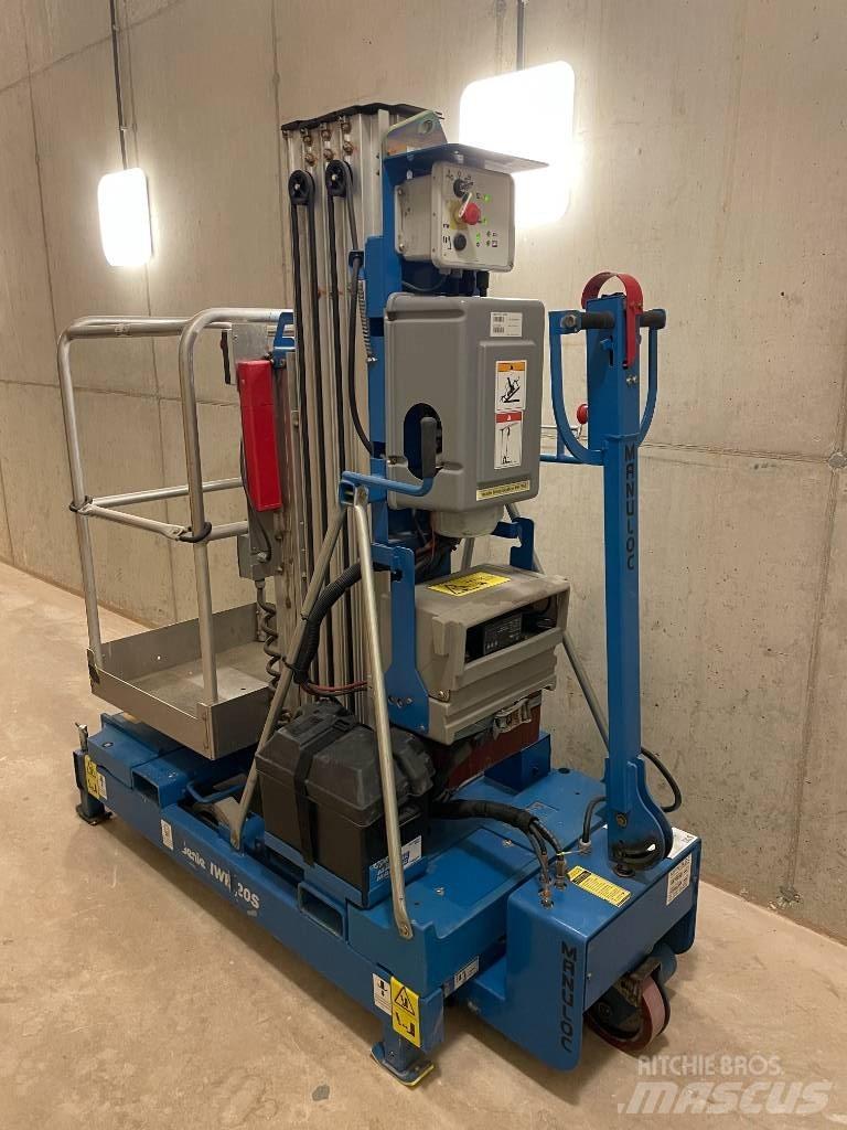 Genie IWP 20 S Vertikalūs stiebiniai keltuvai