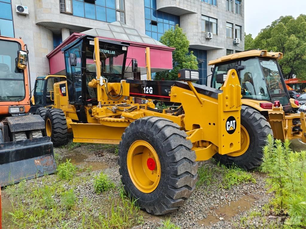 CAT 12 G Greideriai