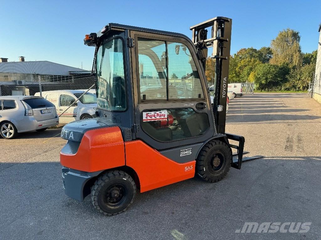 Toyota 02-8FDF25 Dyzeliniai krautuvai