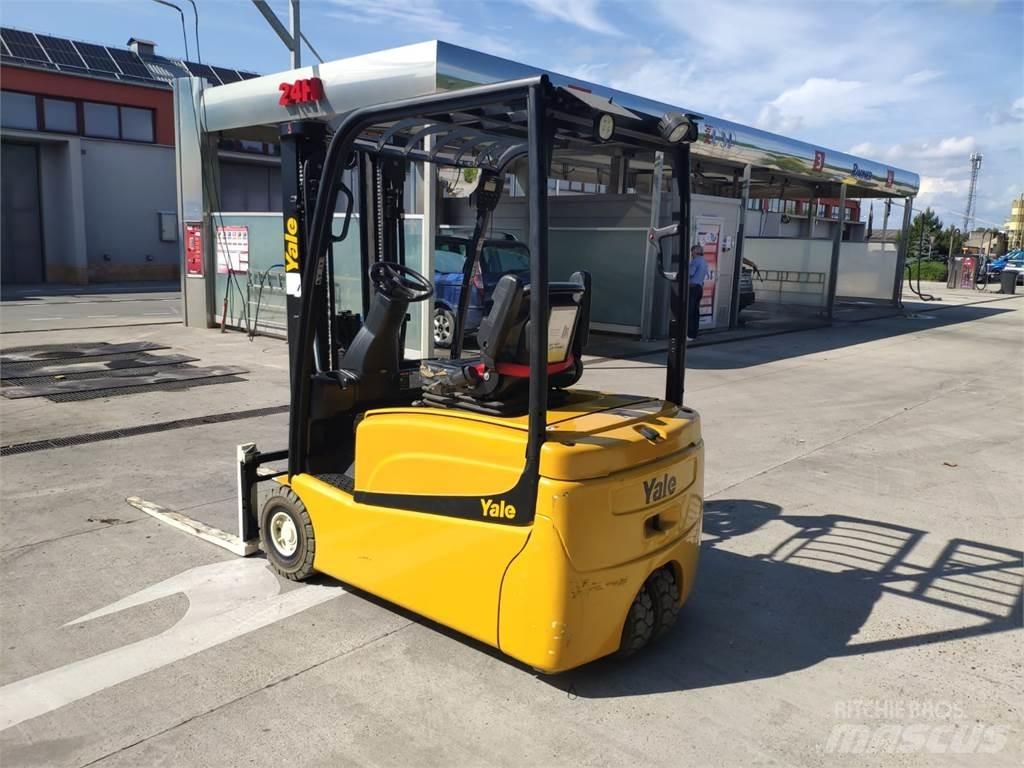 Yale ERP16 VT Elektriniai šakiniai krautuvai